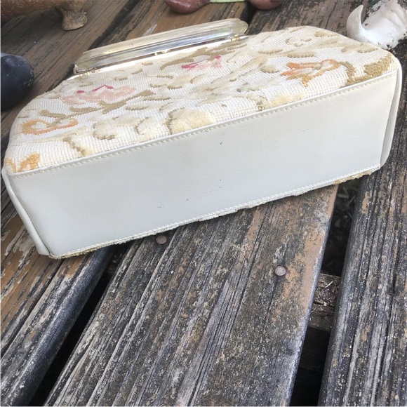 Floral Tapestry Burned Velvet Carpet Bag Purse Lucite Vintage Pink Green 50s 60s - Picture 7 of 10